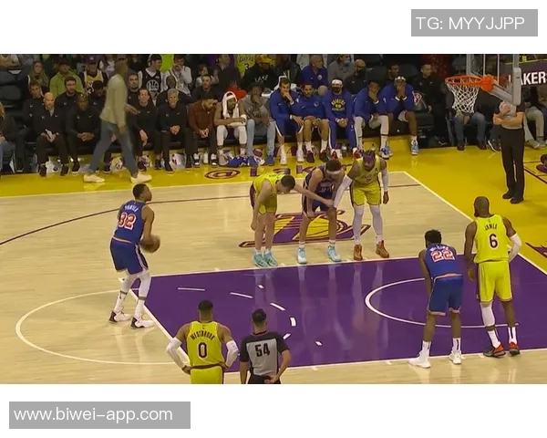 曼恩火力全开7投6中三分球完美表现助力球队拿下15分与3个篮板 曼恩火力全开7投6中三分球完美表现助力球队拿下15分与3个篮板