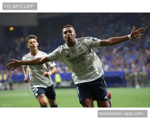 舍甫琴科盛赞姆巴佩称其金球奖指日可待是当代顶尖球员之一 舍甫琴科盛赞姆巴佩称其金球奖指日可待是当代顶尖球员之一