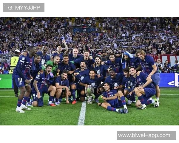 巴黎公布洲际杯决赛阵容登贝莱和马尔基尼奥斯重返球队杜埃入选引关注 巴黎公布洲际杯决赛阵容登贝莱和马尔基尼奥斯重返球队杜埃入选引关注