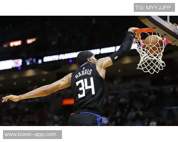 猛龙主场灯光闪烁引发混乱开赛仅40秒便暂停比赛